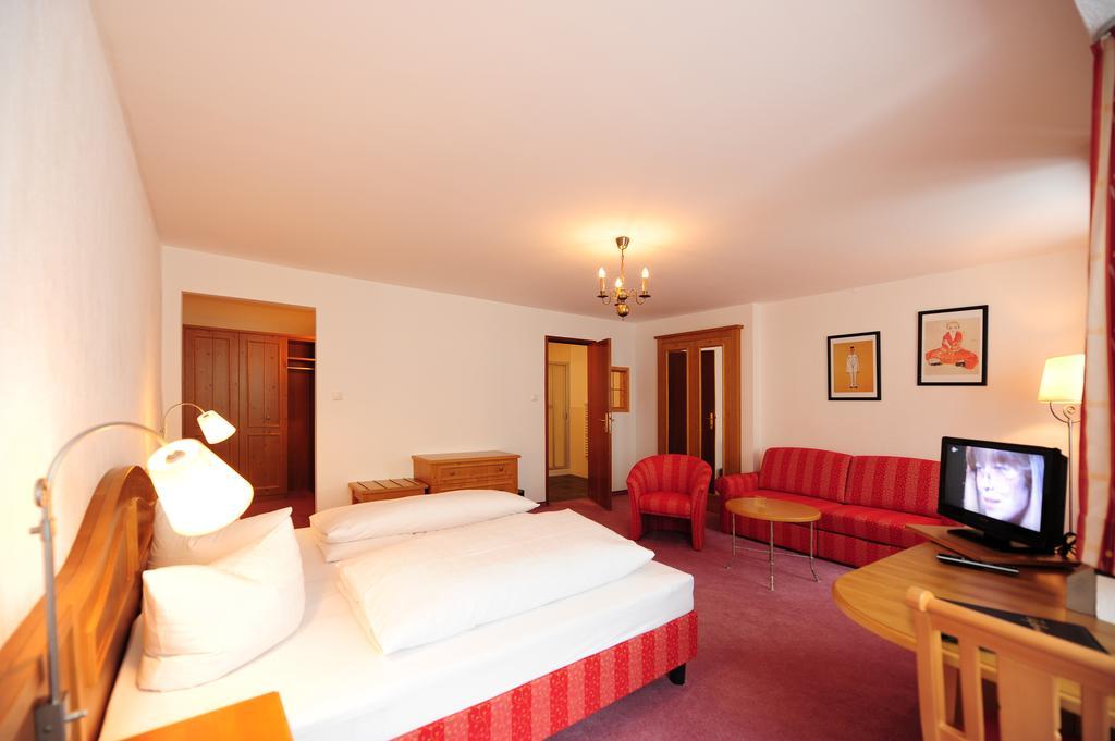 Hotel Krone 매트레이암브레너 객실 사진
